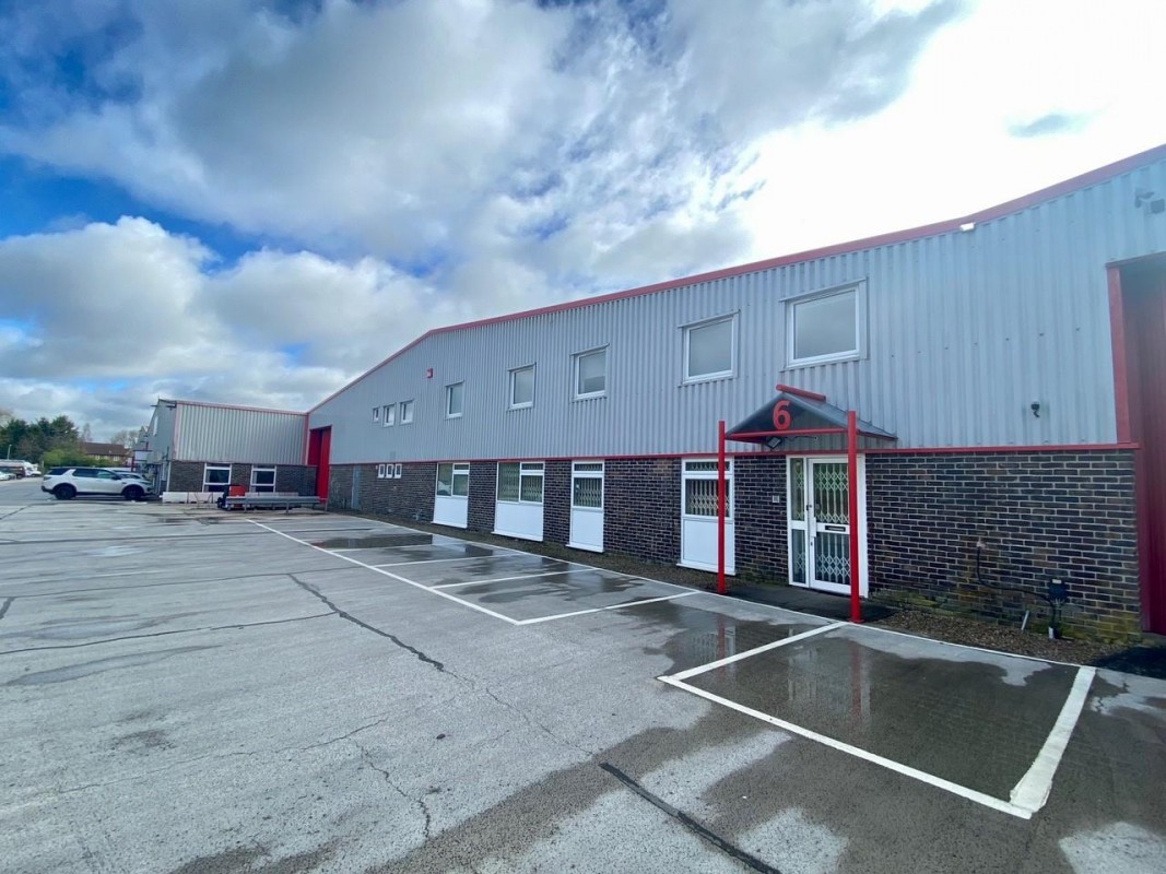 Unit 6, Hungerford Trading Estate, Hungerford, Berkshire, RG17 0QU