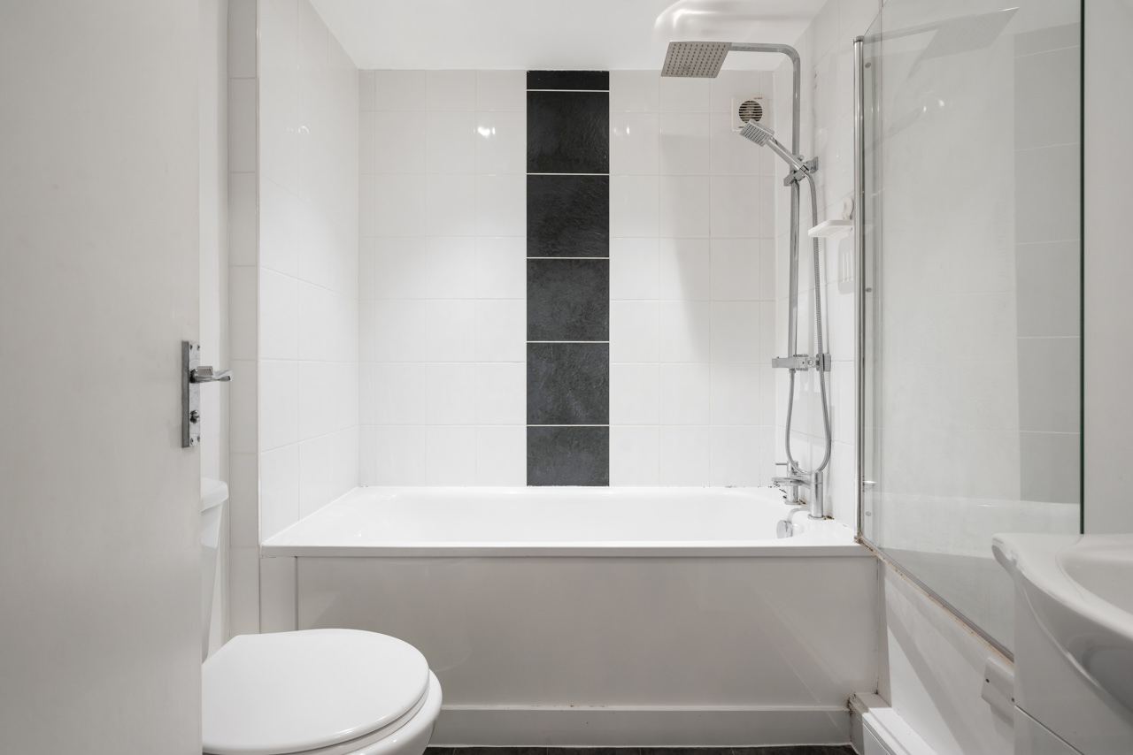 One-Bedroom Flat to Rent – 238 Upper Street, Islington, London N1 9RU