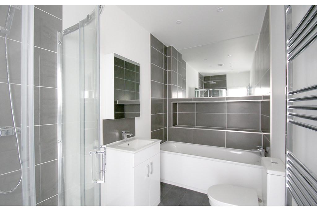 Two-Bedroom Flat to Rent – 61 The Cut, Southwark, London SE1 8LL