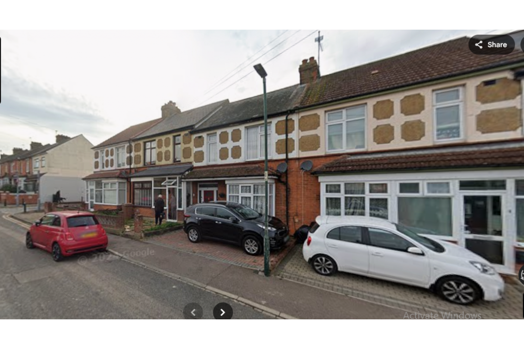 0.33-Acre Development Opportunity – Former Ambulance Station in Medway