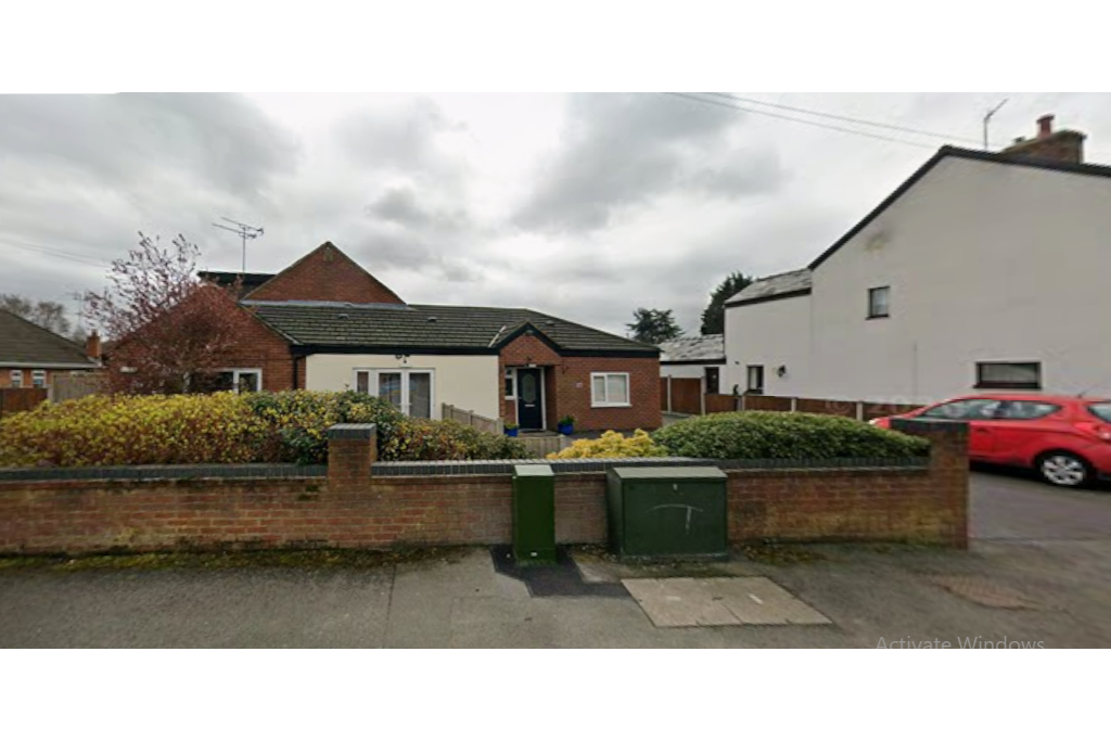 Commercial & Conversion Opportunity in Cheshire – 0.19 Acre Site in Ellesmere Port