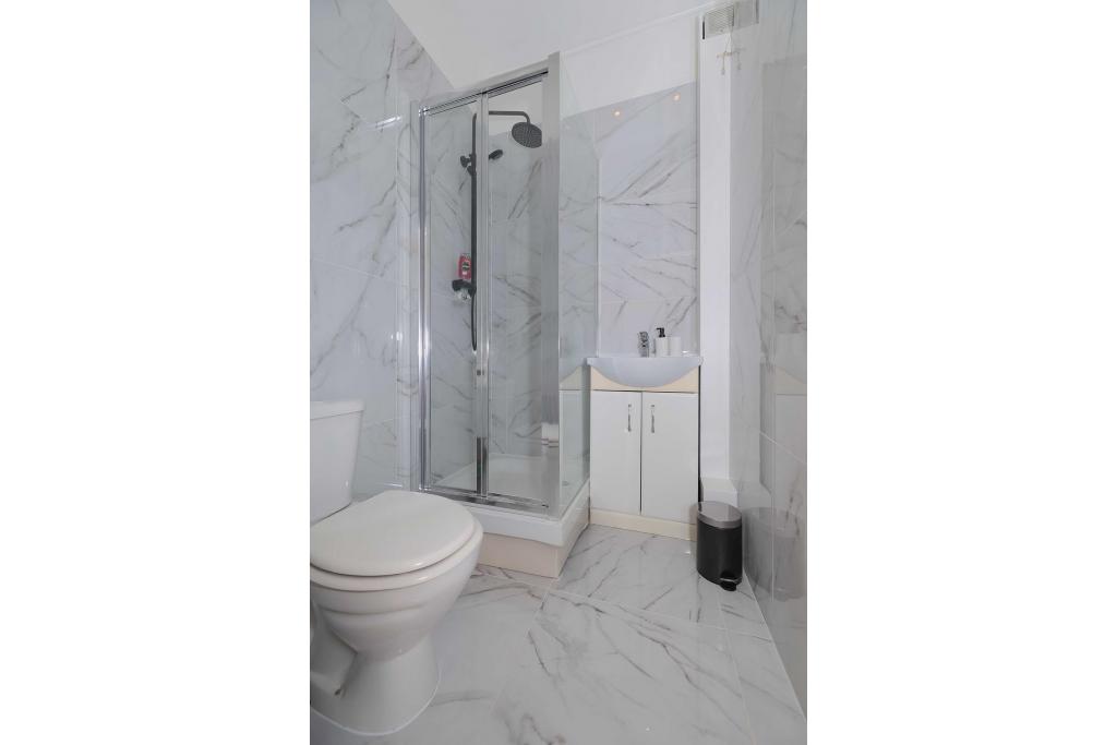 Ultra-Prime Paddington Opportunity – 2 x Turnkey Apartments Steps from Transport Links