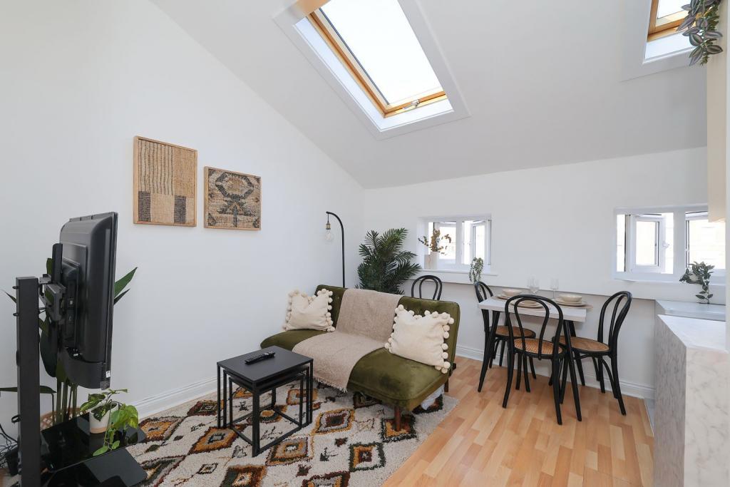 Ultra-Prime Paddington Opportunity – 2 x Turnkey Apartments Steps from Transport Links