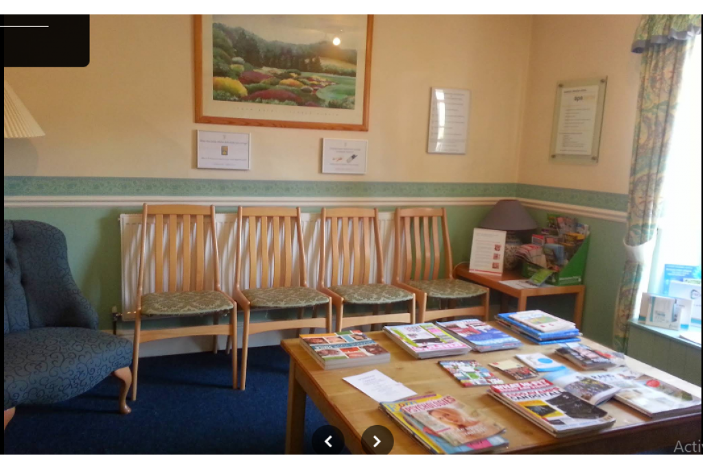 Former / Existing Community Clinic in Affluent Cotswold-Edge Market Town