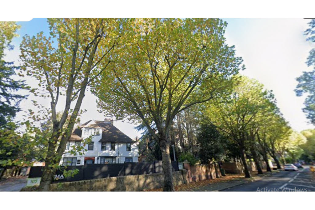 Prime Conversion Opportunity – Former Convalescence Home on Prominent Luton Arterial Road