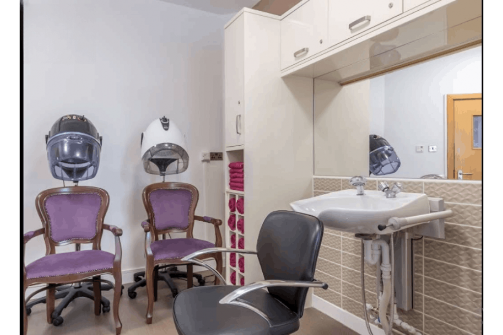 Prime South East Healthcare Asset – Modern Clinic Building in Affluent Sevenoaks Location