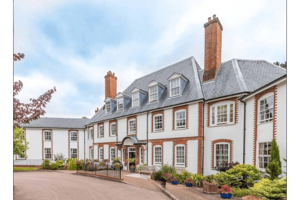 Prime South East Healthcare Asset – Modern Clinic Building in Affluent Sevenoaks Location