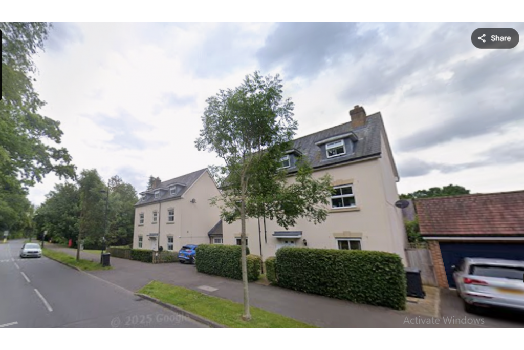 Strategic Industrial / Storage Opportunity – 1.13 Acre Site in Growing East Sussex Location