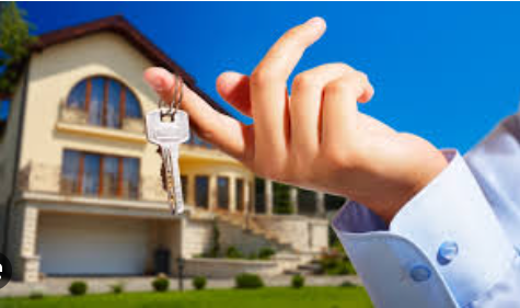 Large 7-Bedroom HMO with Dual Kitchens – High-Income West London Opportunity