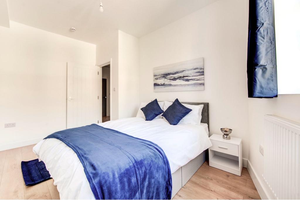 Brixton R2SA Opportunity – 2 x Fully Furnished 2-Bed Apartments | £2,350 PCM Each