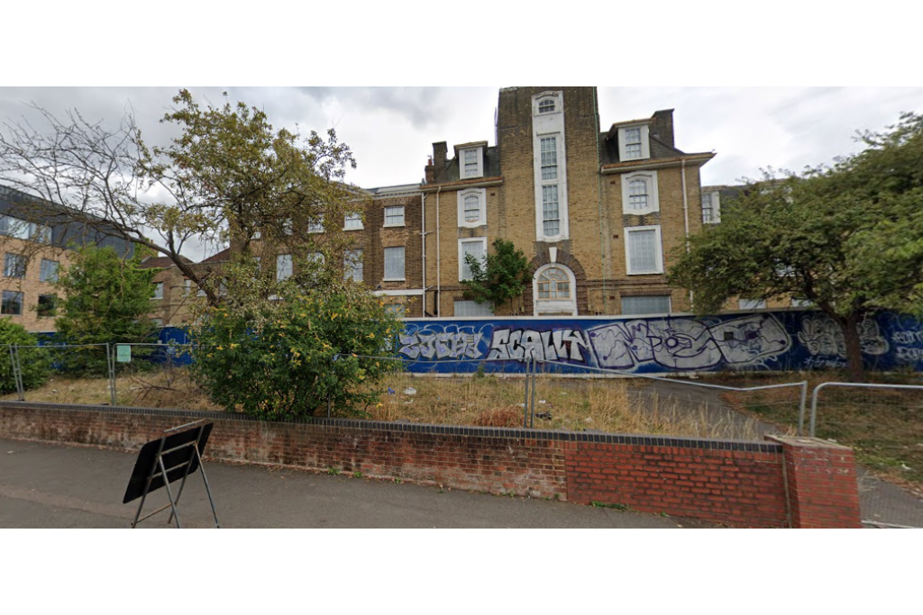 2.73 Acre Prime London Development Opportunity – Former Thorpe Coombe Hospital, E17