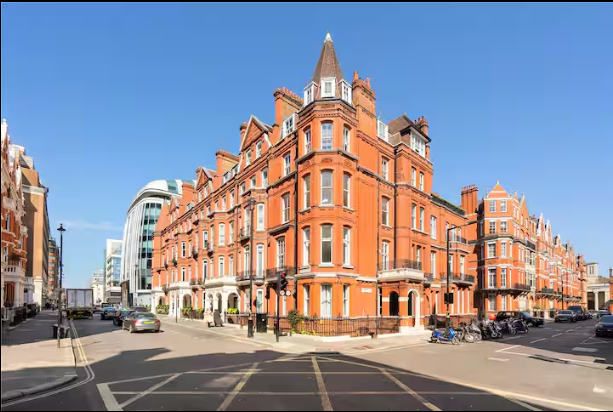 Prime Mayfair Residential Block – 3 Apartments on Dering Street, Moments from Bond Street
