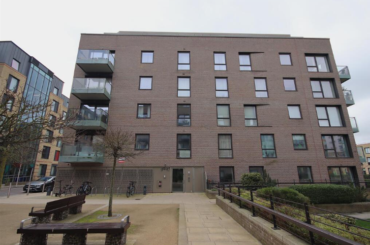 Portfolio of 7 Brand-New Houses in Cambridge – Zero Deposit, Motivated Landlord