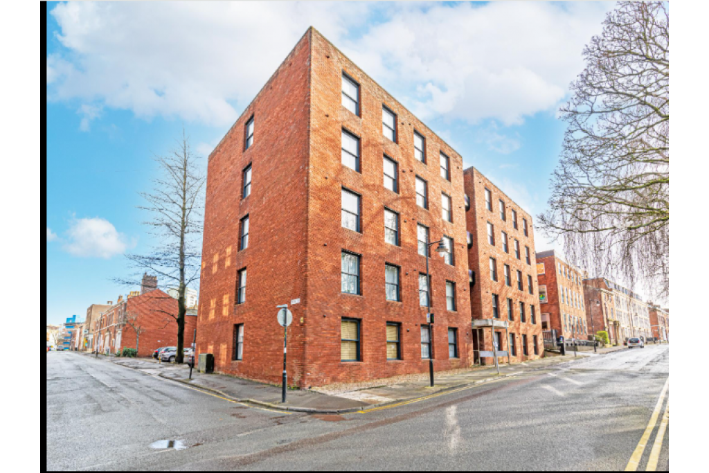 Below-Market 1-Bed Investment Apartment in Winckley House, Preston – Tenanted & Income Producing