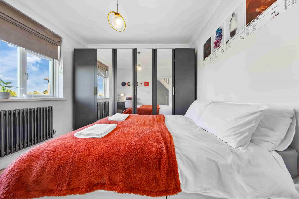 2-Bed / 2-Bath Apartment – R2SA / Company Let Opportunity in East London (E10)