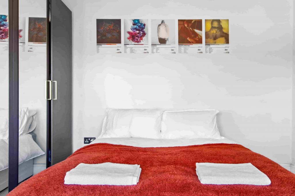 2-Bed / 2-Bath Apartment – R2SA / Company Let Opportunity in East London (E10)