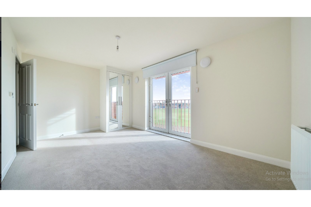 Gated Cambridge Portfolio – 7 New Houses (4–5 Beds) with Zero Deposit & Flexible Strategy