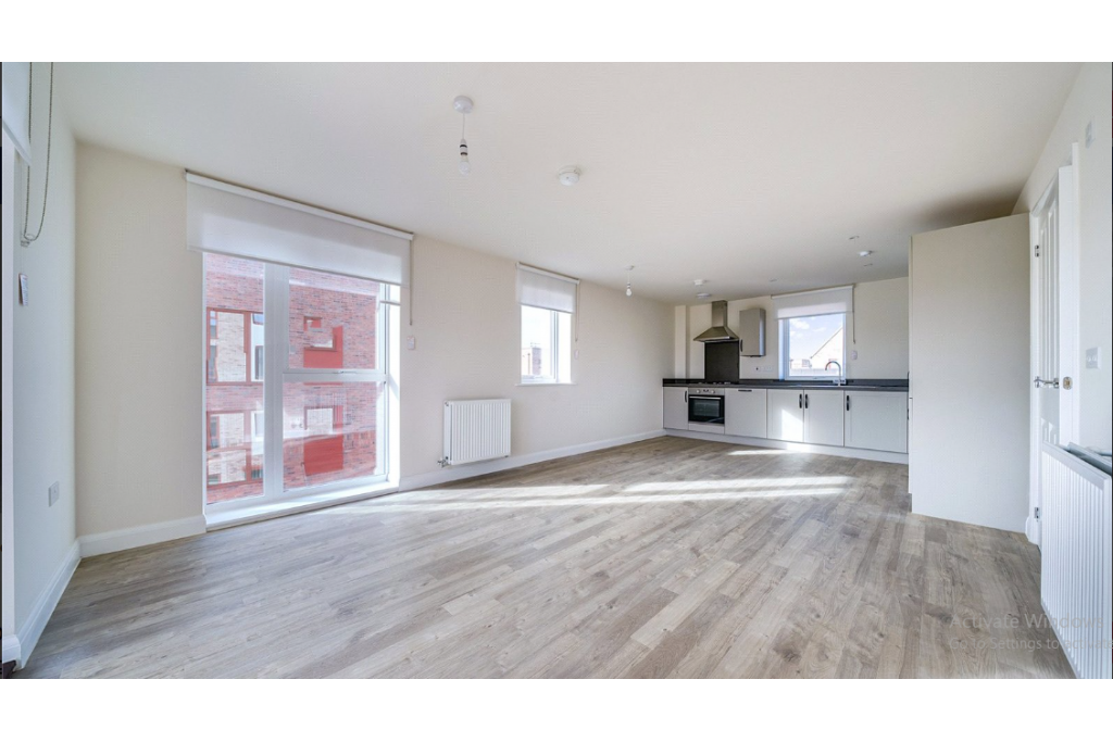 Gated Cambridge Portfolio – 7 New Houses (4–5 Beds) with Zero Deposit & Flexible Strategy