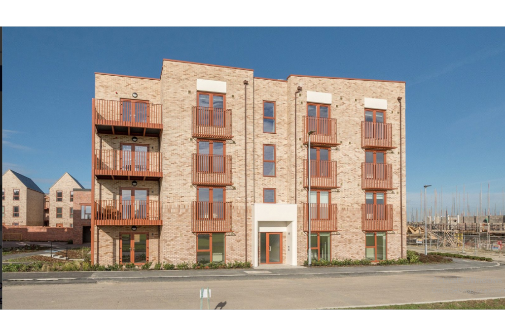 Gated Cambridge Portfolio – 7 New Houses (4–5 Beds) with Zero Deposit & Flexible Strategy