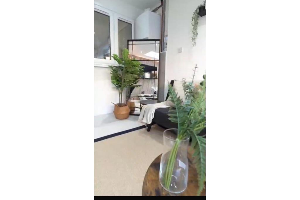 High-ROI Serviced Accommodation Investment – 3-Bed Apartment in NW6, London