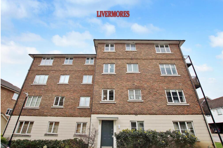 Prime Kent Residential Portfolio – 19-Unit High-Yield Investment in DA10