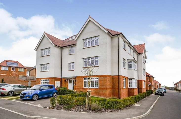 19-Unit Residential Portfolio – £35,500 PCM Income – Prime Kent DA10 Investment