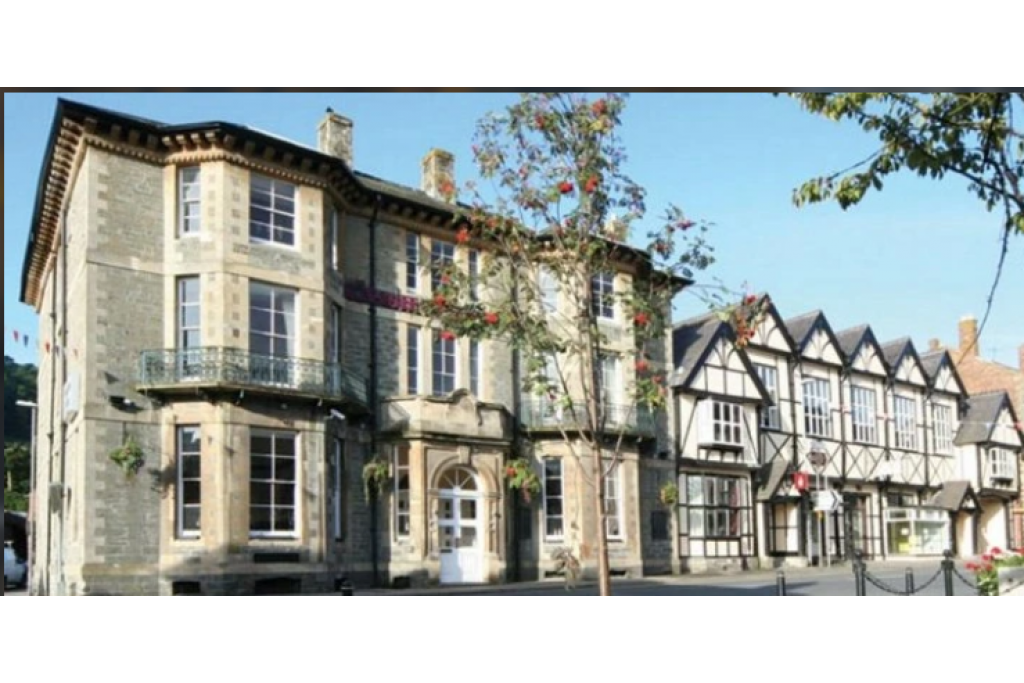 The Knighton Hotel – Historic Retreat in the Heart of Knighton