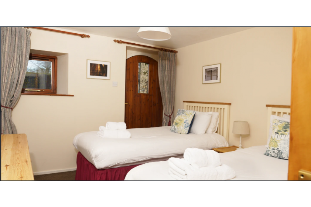 Cobblestones Cottage at Lovelady Shield - Cosy Stone Retreat in Cumbria