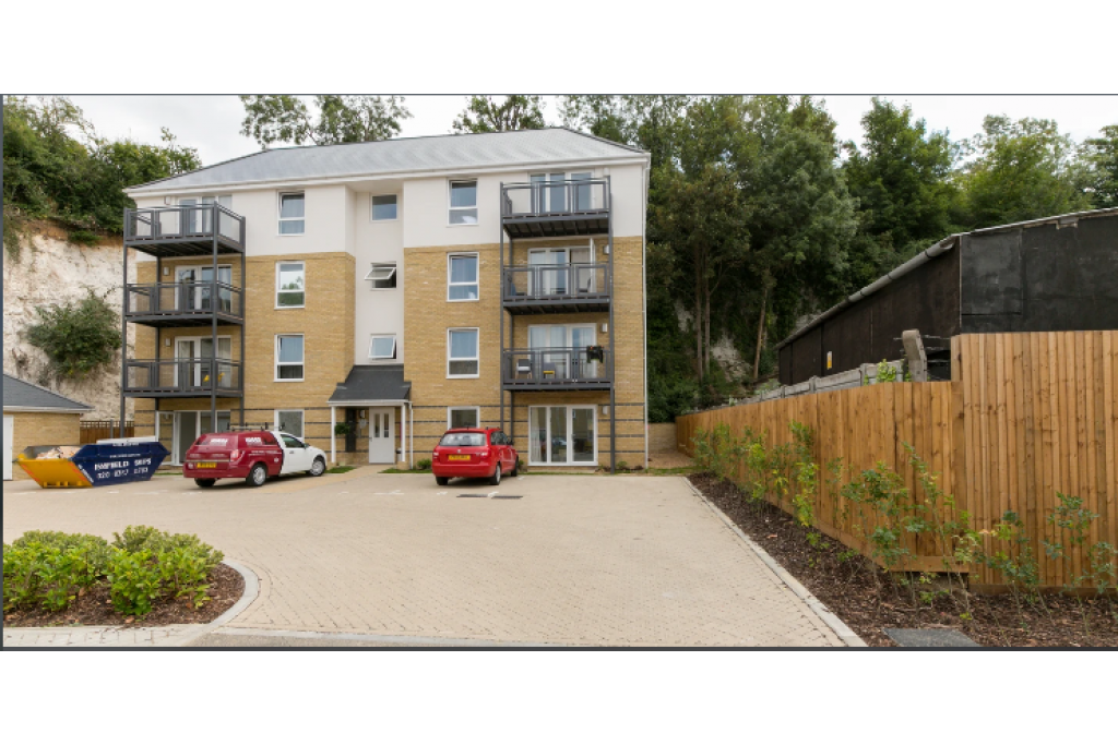 Hertford Serviced Apartments - Modern Comfort in Historic Hertford