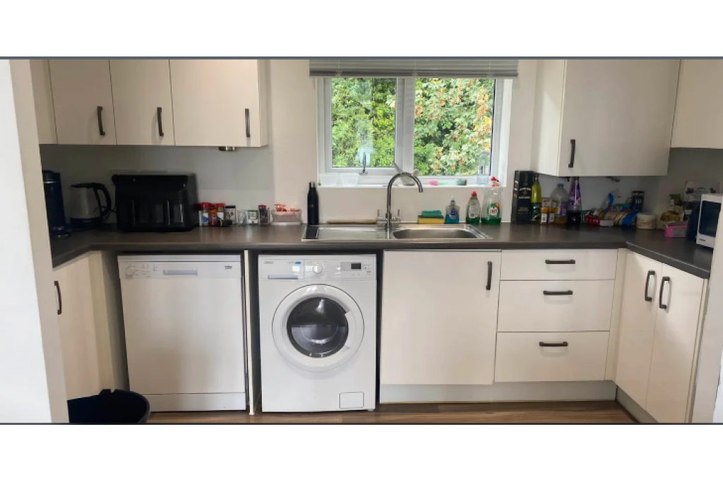 Hertford Serviced Apartments - Modern Comfort in Historic Hertford