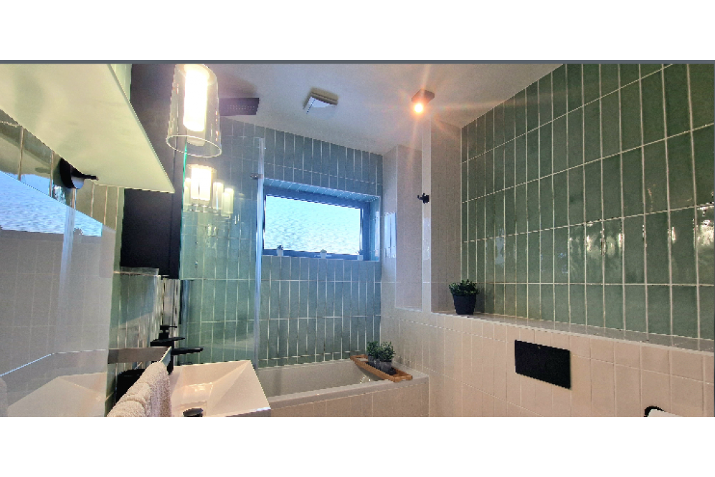 Luxury Station Apartment - Stylish and Convenient 2-Bedroom Flat in Cambridge