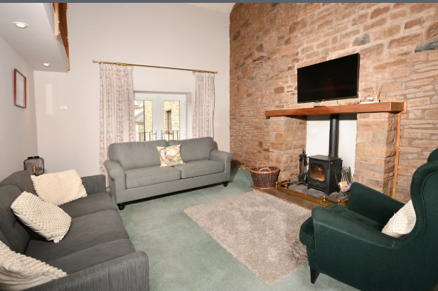 Poppythorn Cottage at Lovelady Shield – Charming Cottage Retreat in the Heart of Cumbria