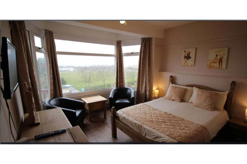 The Grand Hotel – Seafront Escape in Skegness