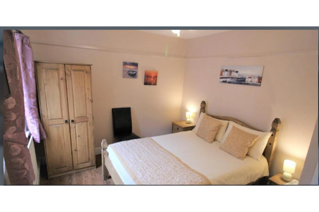 The Grand Hotel – Seafront Escape in Skegness