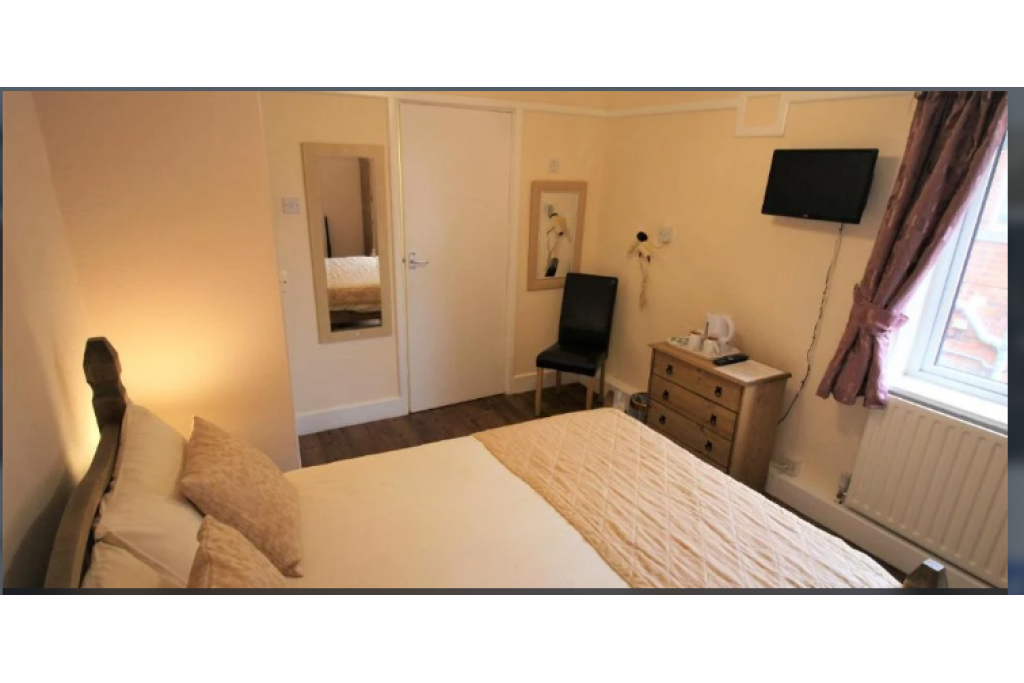 The Grand Hotel – Seafront Escape in Skegness