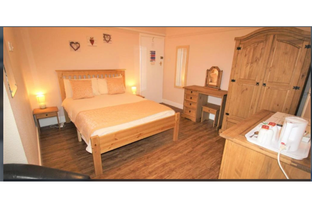 The Grand Hotel – Seafront Escape in Skegness