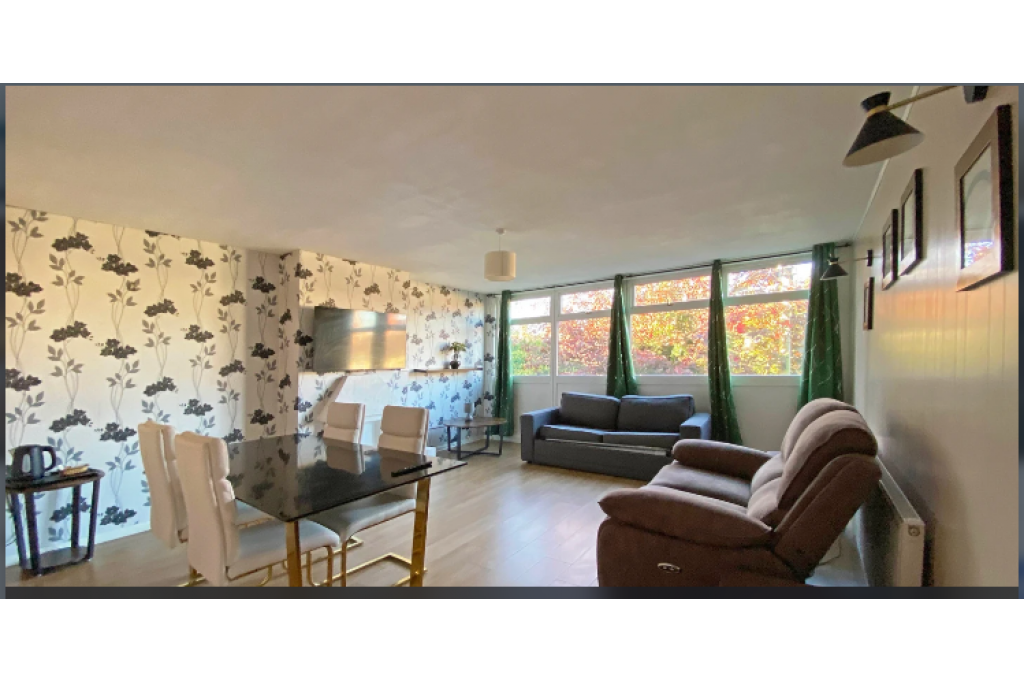 The Grand Hotel – Seafront Escape in Skegness