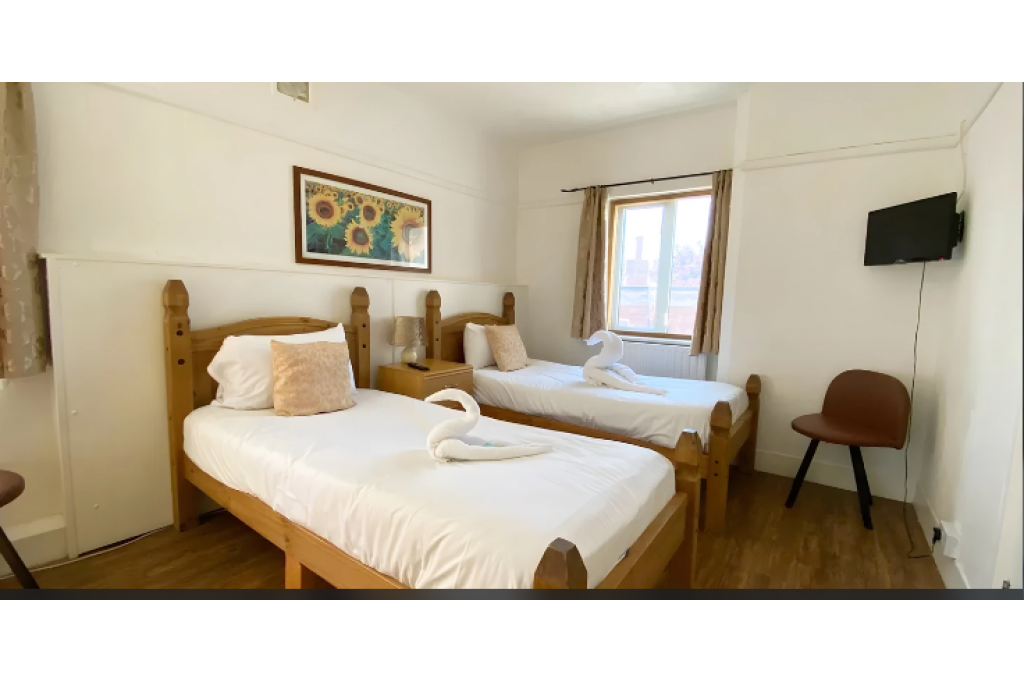 The Grand Hotel – Seafront Escape in Skegness