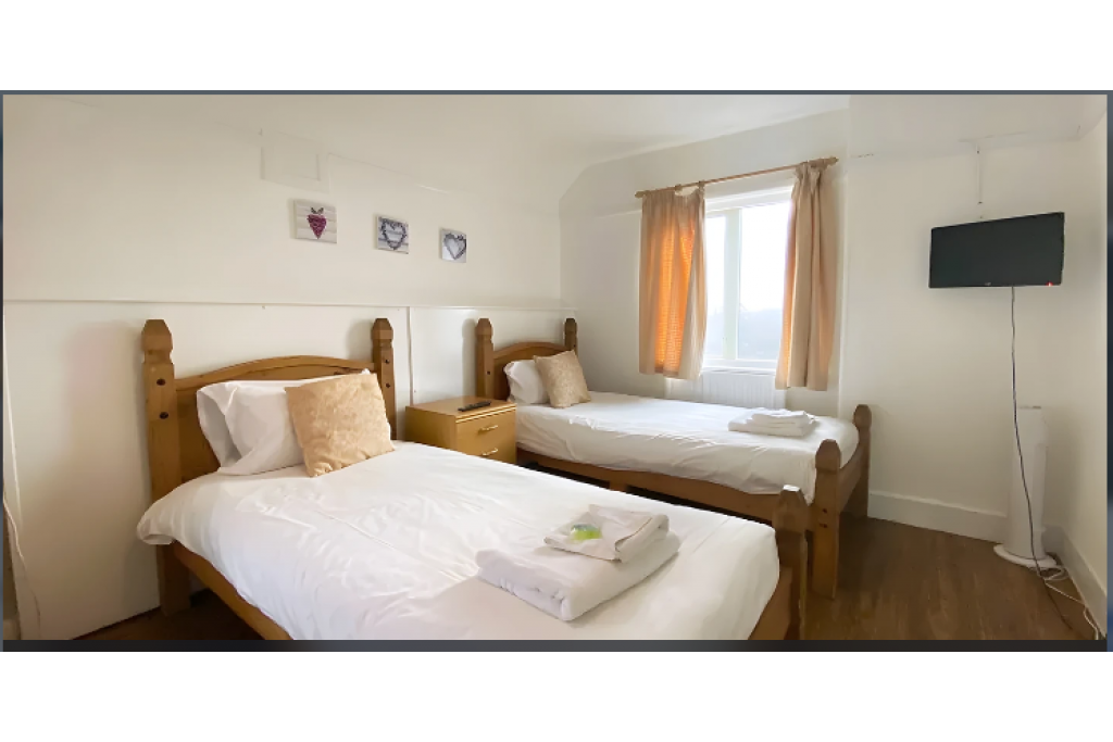 The Grand Hotel – Seafront Escape in Skegness