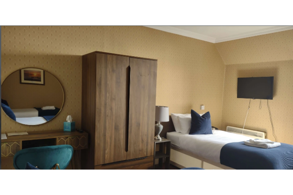 The Stromness Hotel – Historic Charm with Stunning Harbour Views