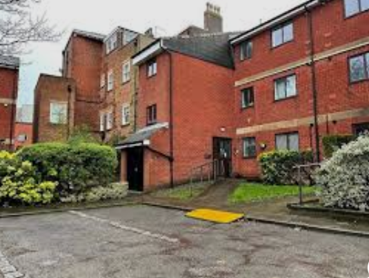 City Centre 2-Bed Apartment – Hull HU1 Company Let Opportunity