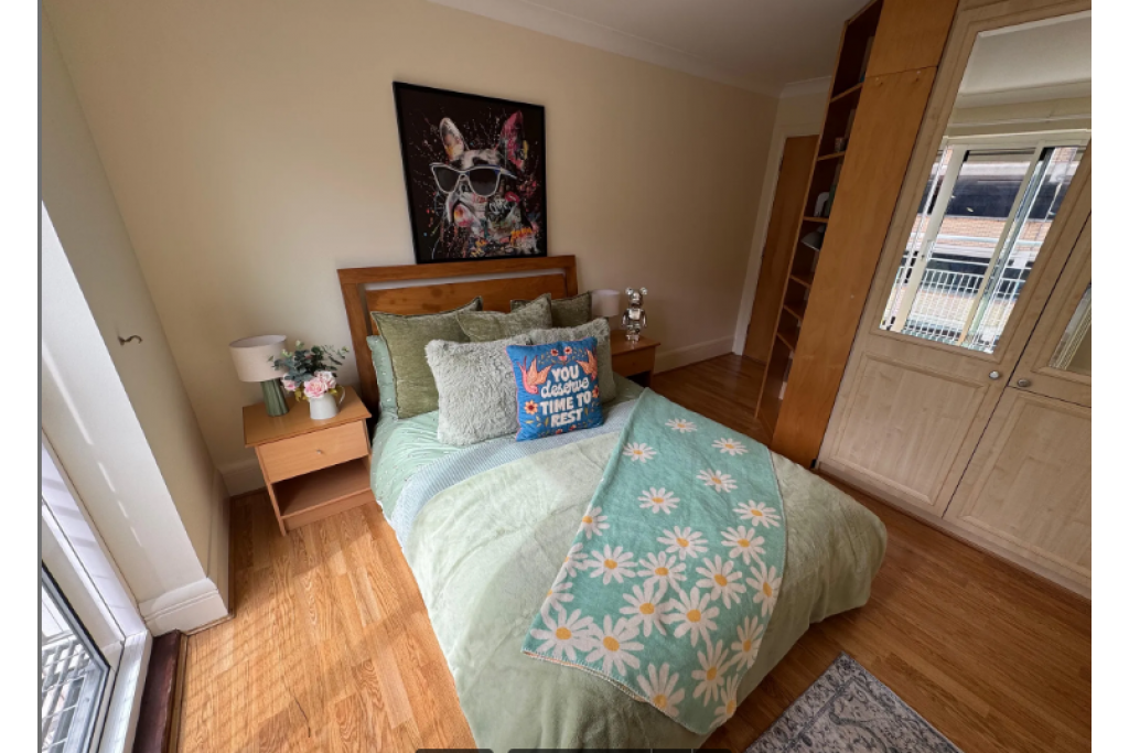 Spacious Double Room – Canary Wharf, E14 – £1,150