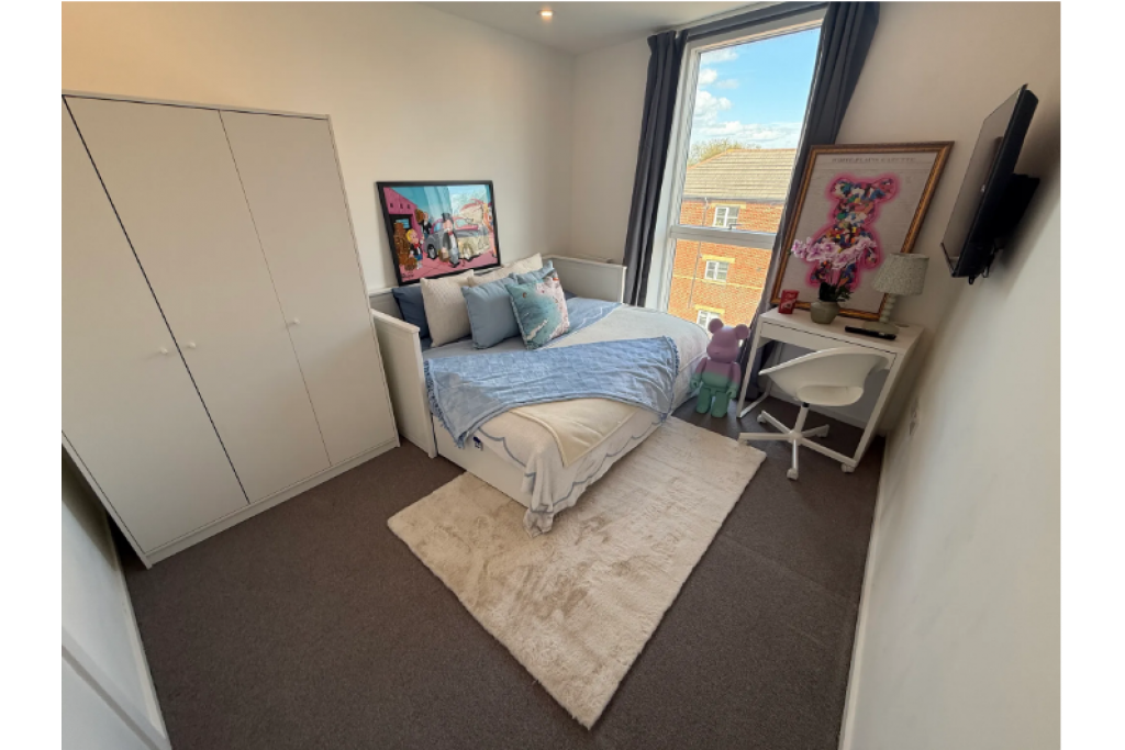 Large Double Room – West Ham – E15 4FP – £1,050