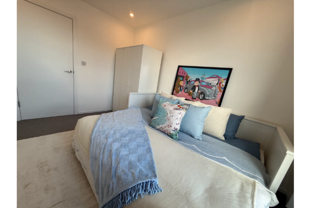 Large Double Room – West Ham – E15 4FP – £1,050