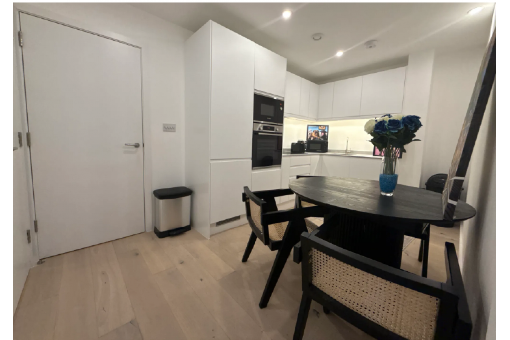 Large Double Room – West Ham – E15 4FP – £1,050