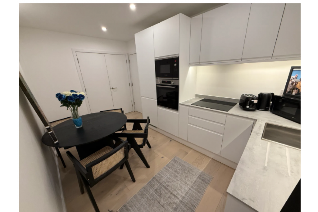 Large Double Room – West Ham – E15 4FP – £1,050