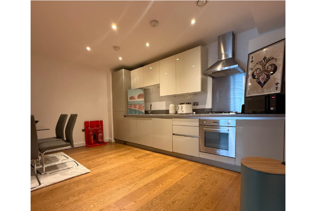 Ensuite Room – Greenwich – Babbage Point, SE10 9FA