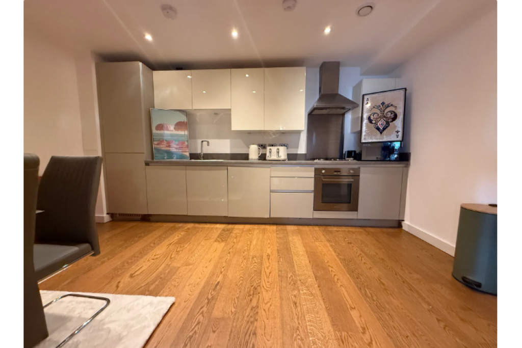 Ensuite Room – Greenwich – Babbage Point, SE10 9FA