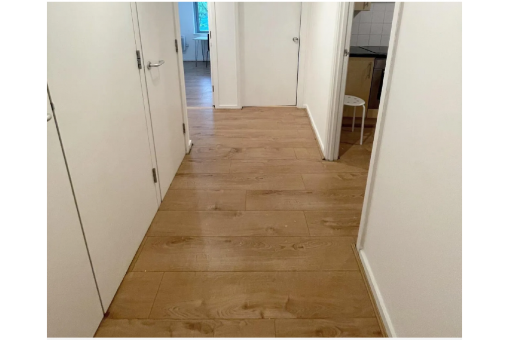 Spacious Double Room in Canary Wharf – Blackwall Way, E14 9QU