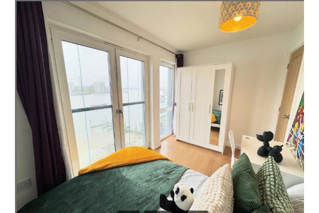 Riverside Room – Barge Walk, SE10 0FN